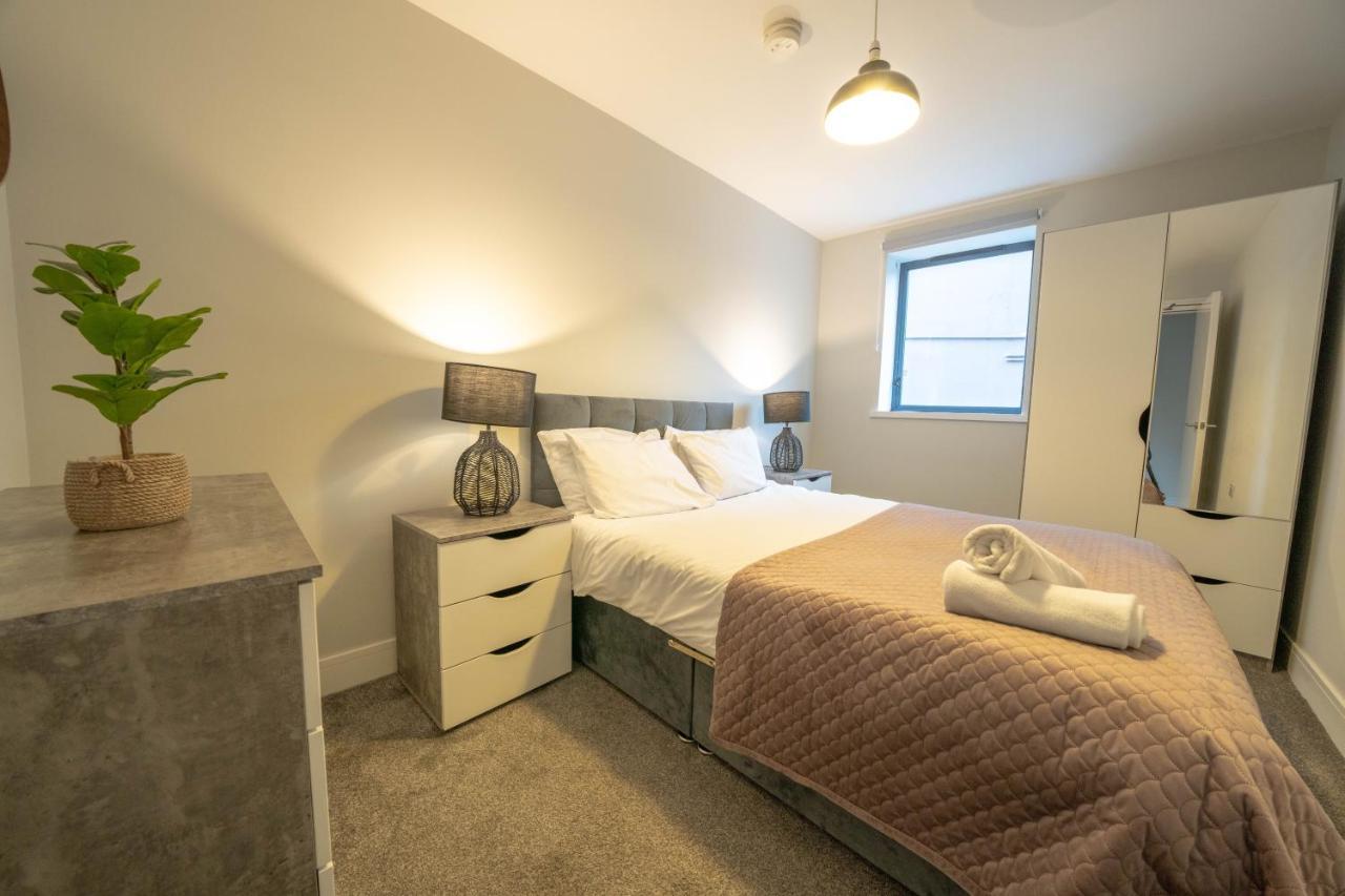 Family Apartment Sleeps 6 In Botanic Queens Area Belfast Eksteriør billede